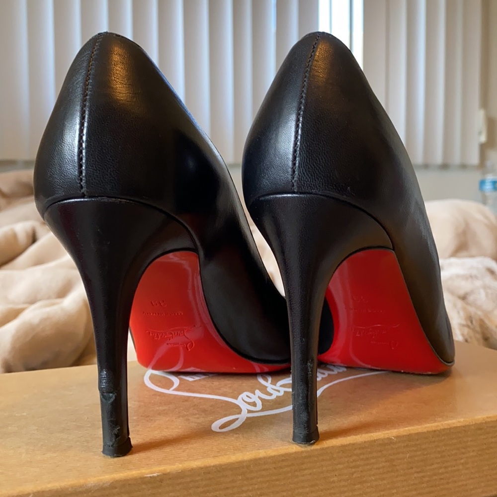 Christian Louboutin Simple Black Pump size 39
